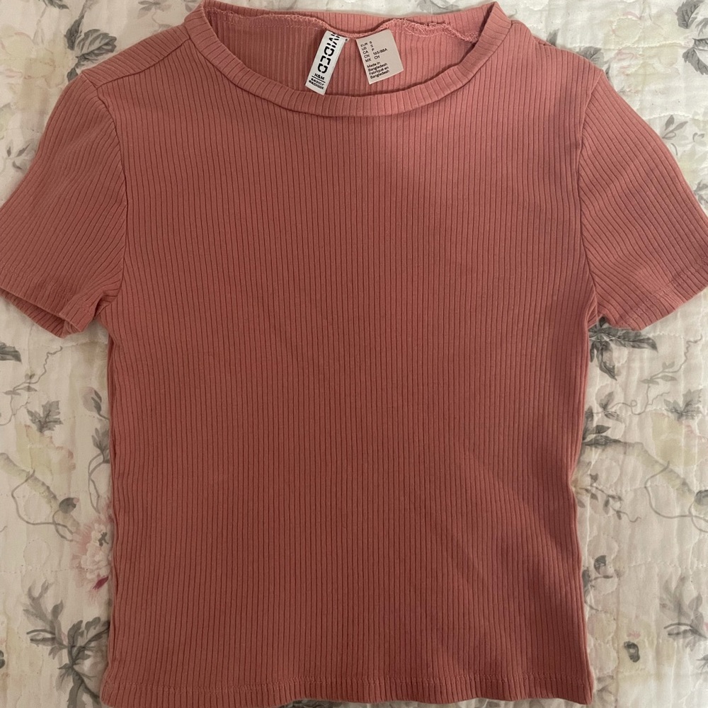 short sleeve t-shirt